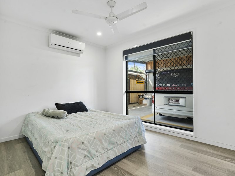 Photo - 1 Saffron Close, Holloways Beach QLD 4878 - Image 25