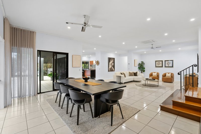 Photo - 1 Sagitta Place, Robina QLD 4226 - Image 5