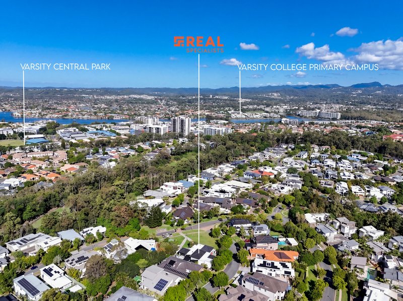 Photo - 1 Sagitta Place, Robina QLD 4226 - Image 9
