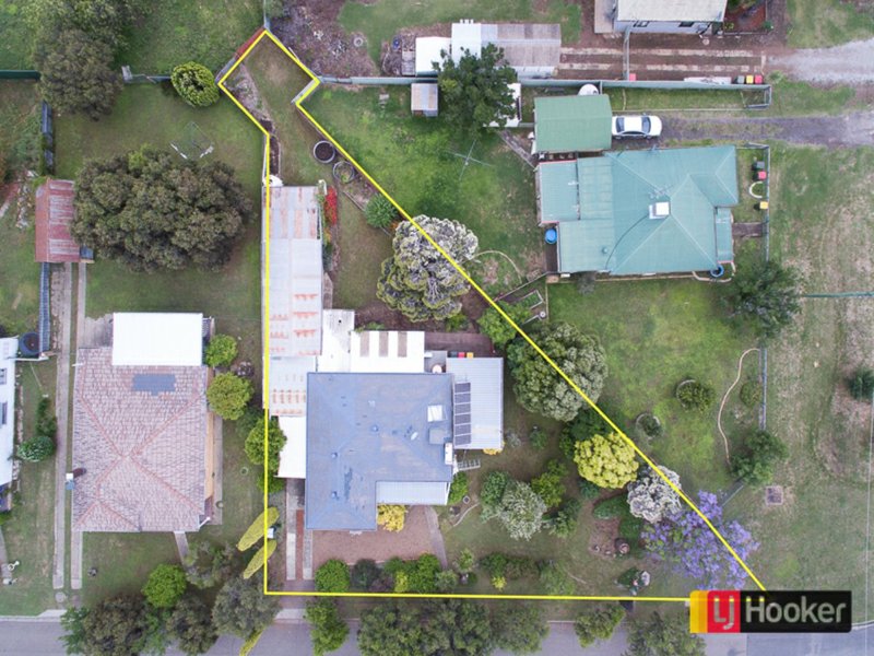 Photo - 1 Sale Street, West Tamworth NSW 2340 - Image 4