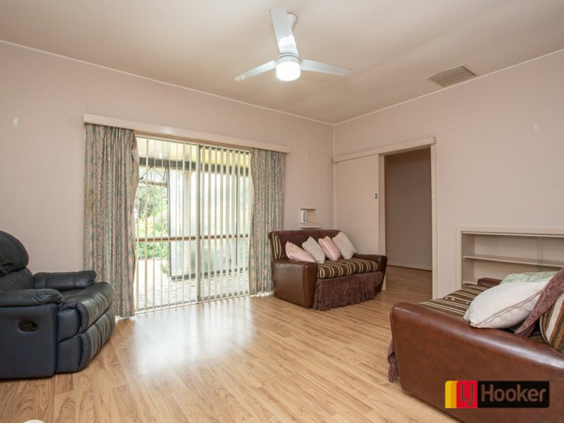 Photo - 1 Sale Street, West Tamworth NSW 2340 - Image 5