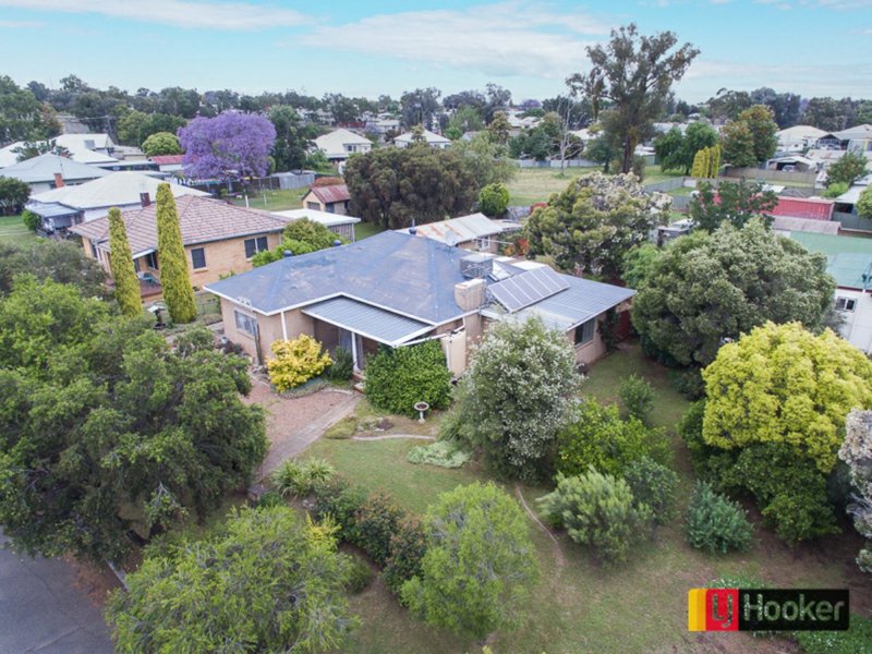 Photo - 1 Sale Street, West Tamworth NSW 2340 - Image 18