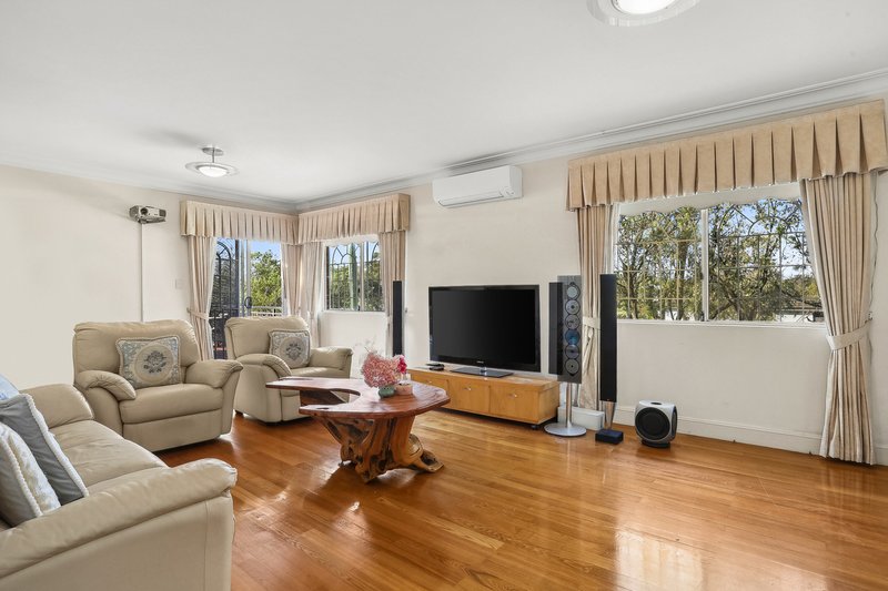 Photo - 1 Salisbury Road, Willoughby NSW 2068 - Image 2