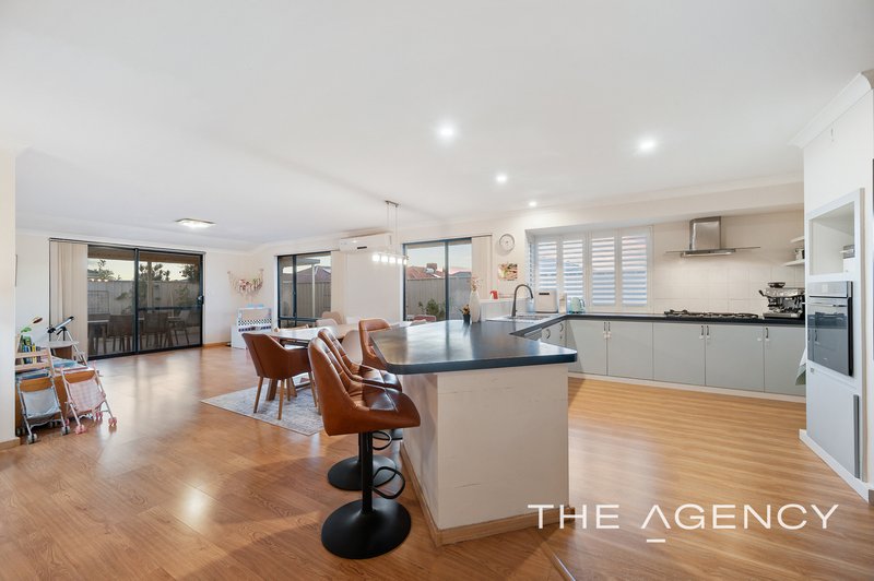 Photo - 1 Samuel Loop, Canning Vale WA 6155 - Image 5