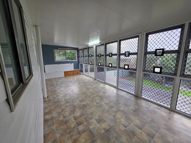Photo - 1 Sandra Street, Kingston QLD 4114 - Image 11