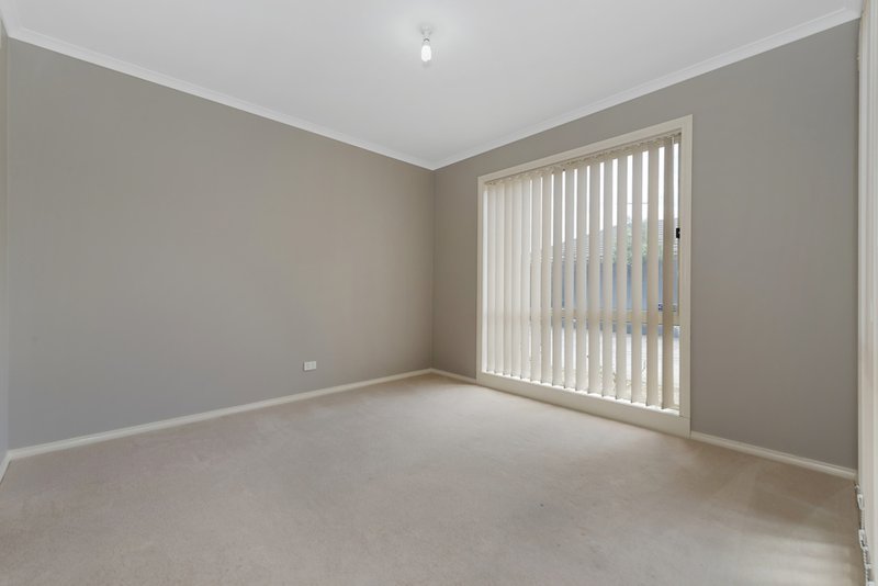 Photo - 1 Saville Place, South Morang VIC 3752 - Image 6