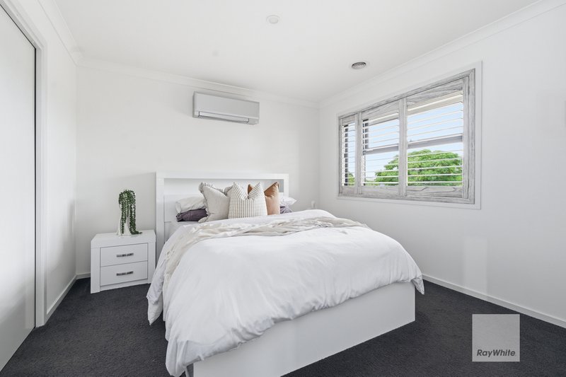 Photo - 1 Scarlet Drive, Greenvale VIC 3059 - Image 9