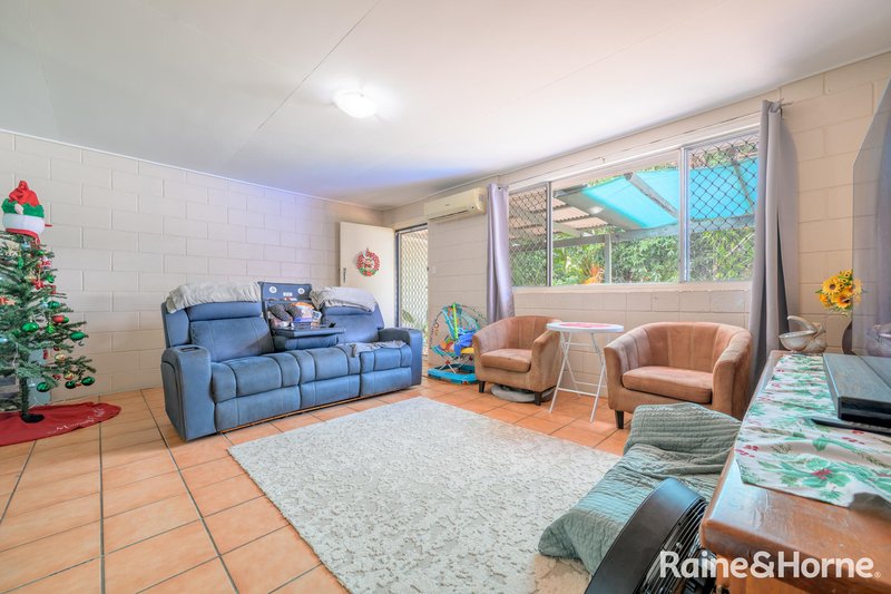 1 Schafer Street, Kin Kora QLD 4680