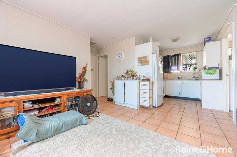 Photo - 1 Schafer Street, Kin Kora QLD 4680 - Image 10