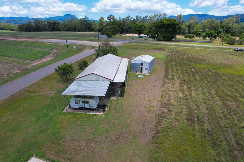 Photo - 1 Scotts Road, Lannercost QLD 4850 - Image 14