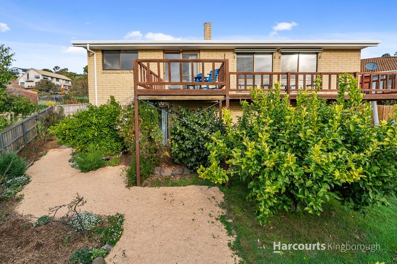 Photo - 1 Seacrest Avenue, Blackmans Bay TAS 7052 - Image 17