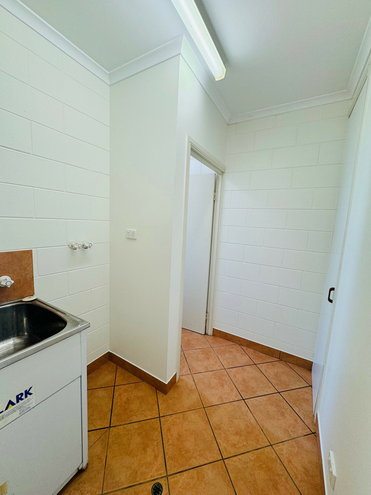 1 Seafarer Street, South Mission Beach QLD 4852 - Image 8