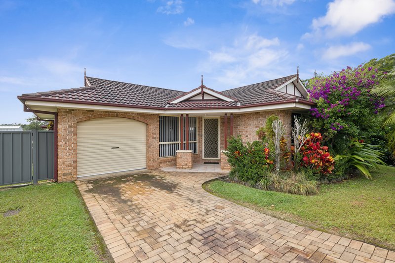 1 Searle Close, Boambee East NSW 2452