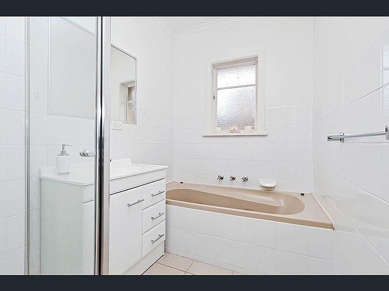 Photo - 1 Second Avenue, Altona North VIC 3025 - Image 13