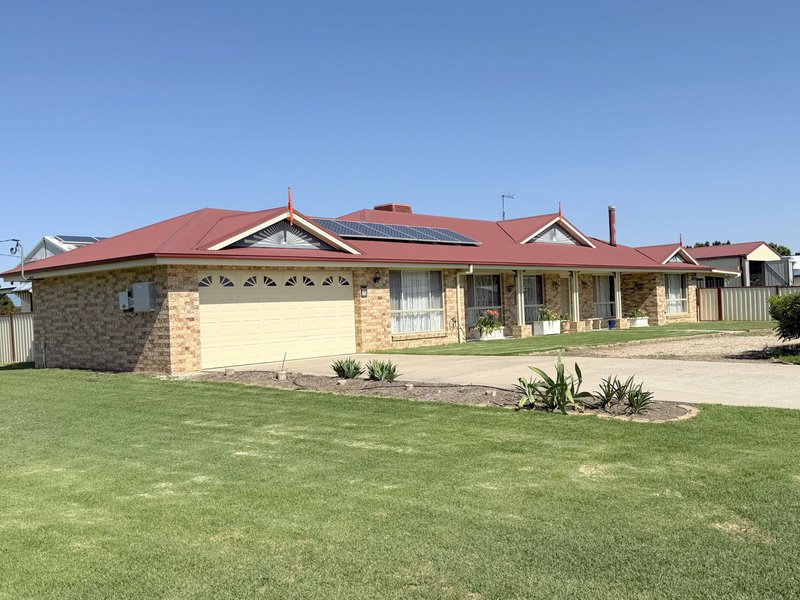 Photo - 1 Seery Close, Moree NSW 2400 - Image 4