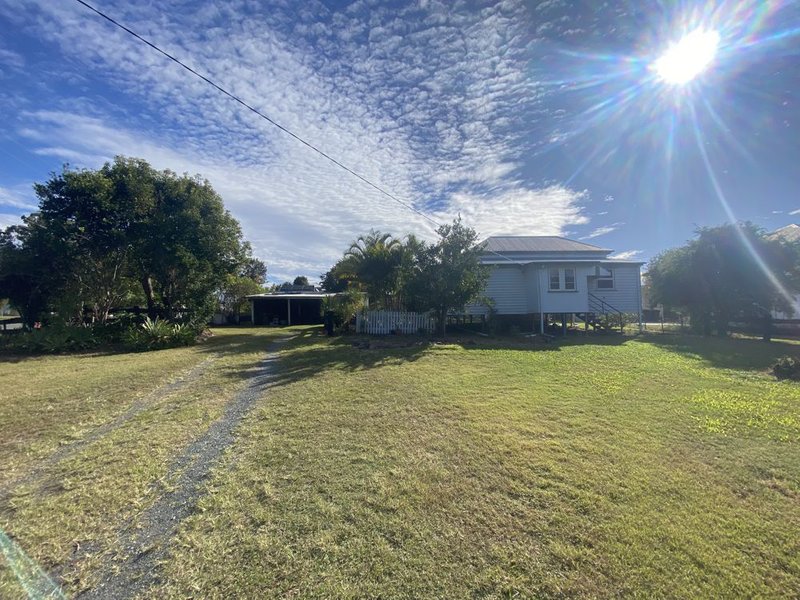 Photo - 1 Seib Street, Kilcoy QLD 4515 - Image 1