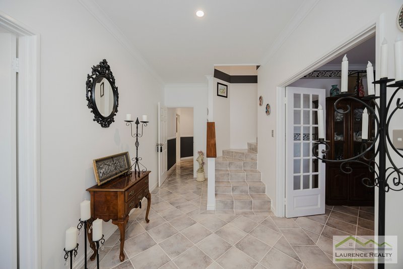 Photo - 1 Selby Court, Mindarie WA 6030 - Image 7