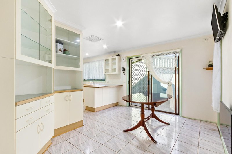 Photo - 1 Selby Place, Charnwood ACT 2615 - Image 8