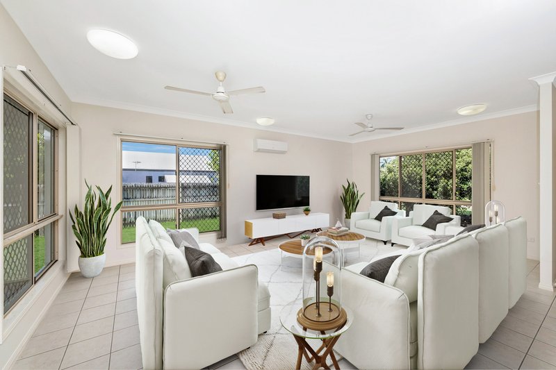 Photo - 1 Senna Place, Kirwan QLD 4817 - Image 2