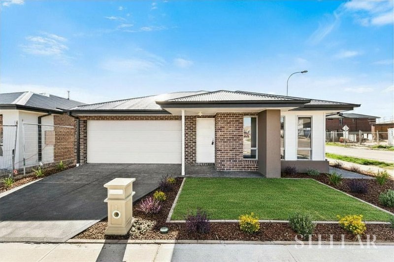 Photo - 1 Serengeti Street, Clyde North VIC 3978 - Image 1
