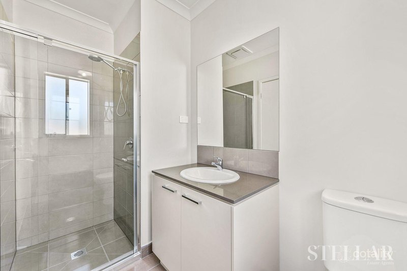 Photo - 1 Serengeti Street, Clyde North VIC 3978 - Image 3
