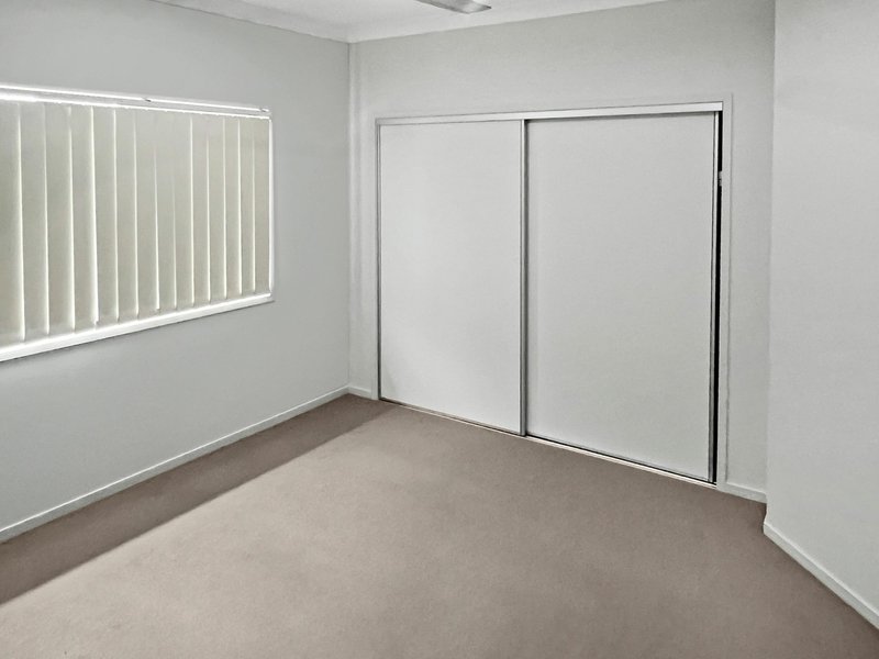 Photo - 1 Sharon Crescent, Kingaroy QLD 4610 - Image 9