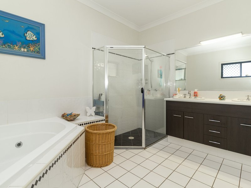 Photo - 1 Shivvan Court, Marsden QLD 4132 - Image 13