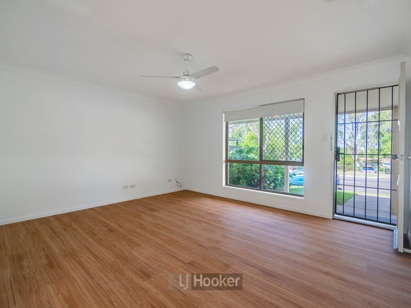 Photo - 1 Short Street, Boronia Heights QLD 4124 - Image 3