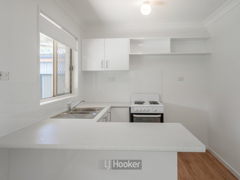 Photo - 1 Short Street, Boronia Heights QLD 4124 - Image 6