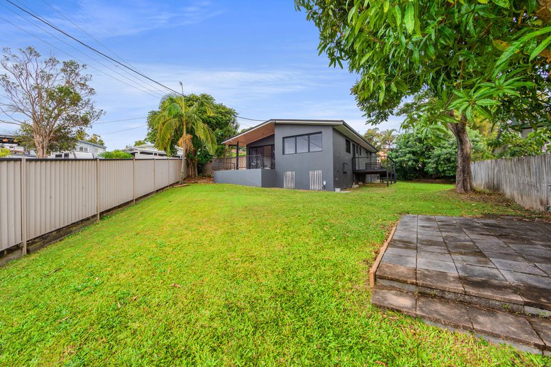 Photo - 1 Sibyl Street, Southport QLD 4215 - Image 11