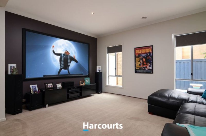 Photo - 1 Sierra Boulevard, Cranbourne North VIC 3977 - Image 11