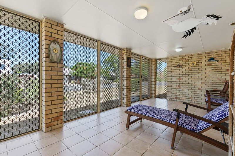 Photo - 1 Simpson Street, Burrum Heads QLD 4659 - Image 24