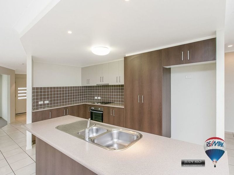 Photo - 1 Simveesh Street, Calamvale QLD 4116 - Image 7