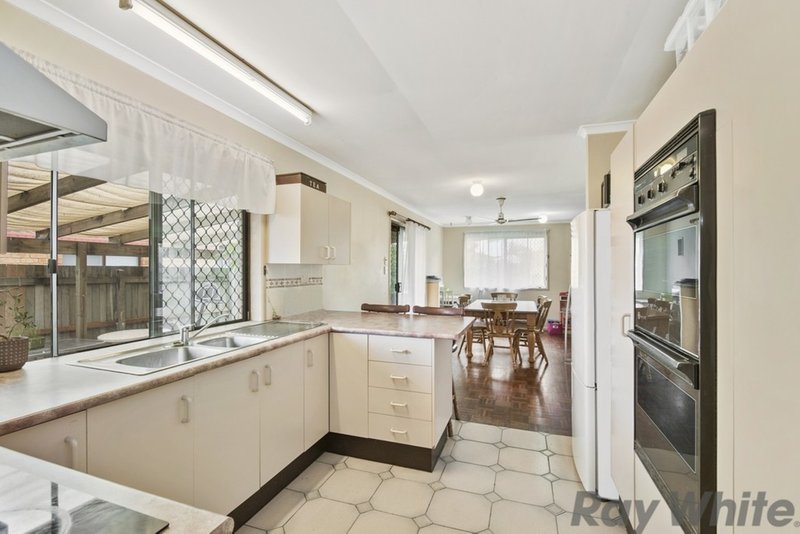 Photo - 1 Sirene Crescent, Deception Bay QLD 4508 - Image 2