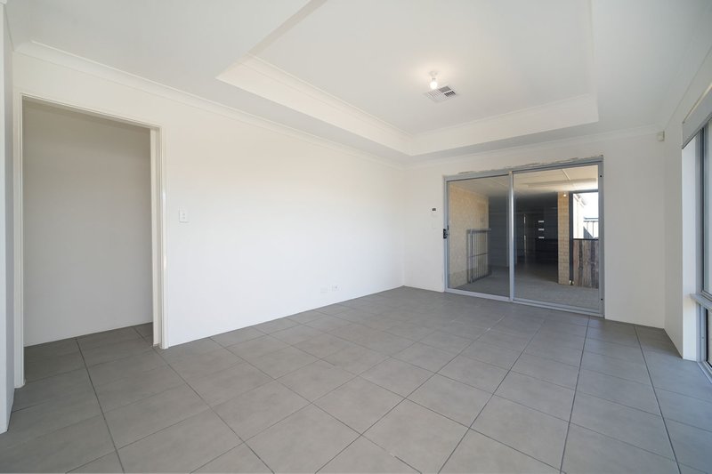 Photo - 1 Slice Lane, Yanchep WA 6035 - Image 16