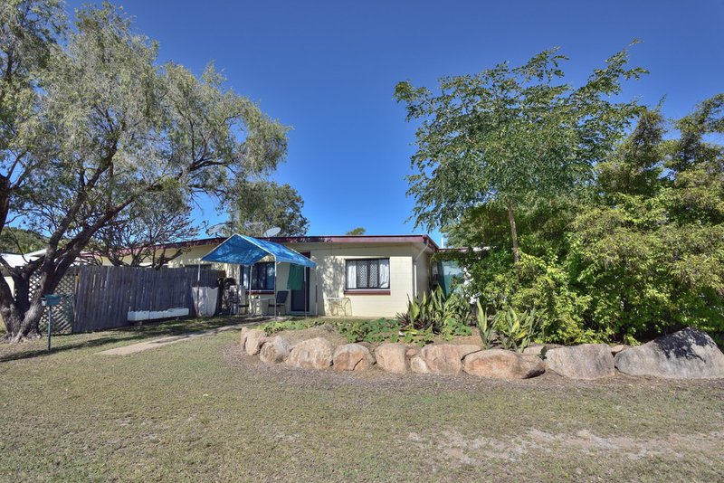 Photo - 1 Smith Street, West Gladstone QLD 4680 - Image 3