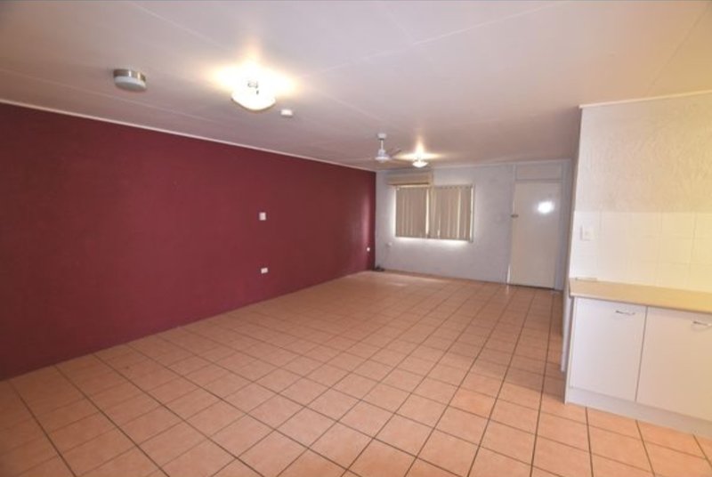 Photo - 1 Smith Street, West Gladstone QLD 4680 - Image 7