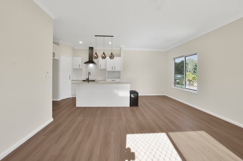 Photo - 1 Snowdrop Avenue, Currimundi QLD 4551 - Image 4