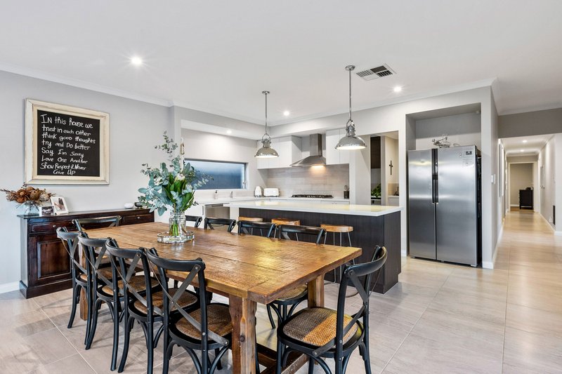 Photo - 1 Sokol Way, Coogee WA 6166 - Image 2