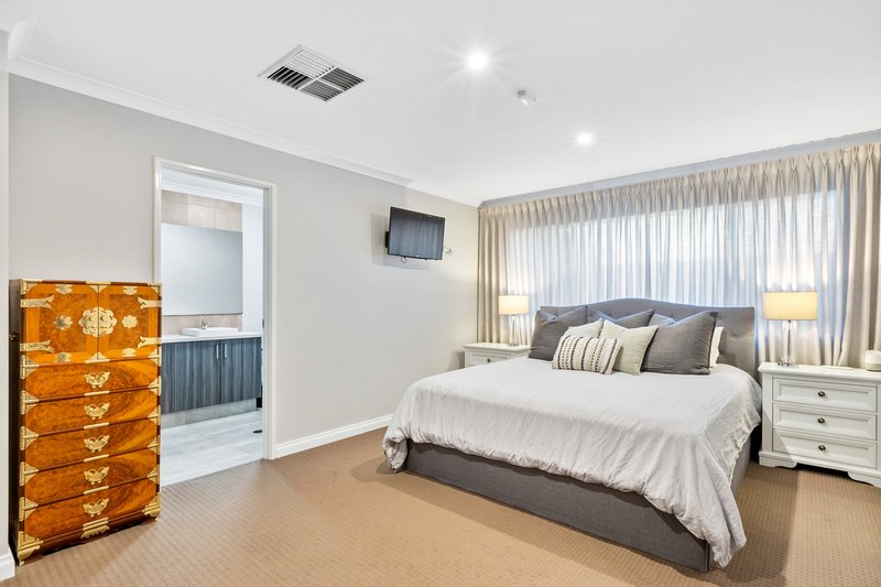 Photo - 1 Sokol Way, Coogee WA 6166 - Image 20