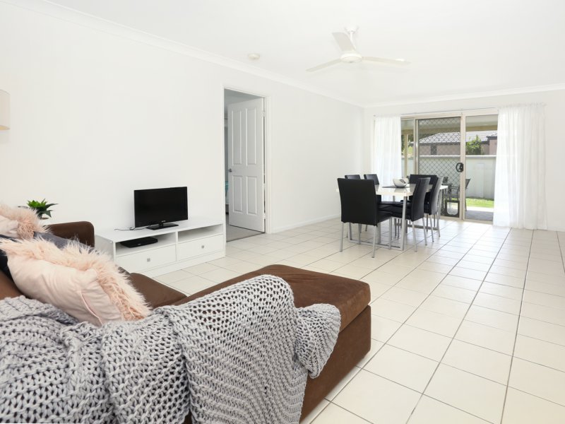 Photo - 1 Solitaire Place, Robina QLD 4226 - Image 10