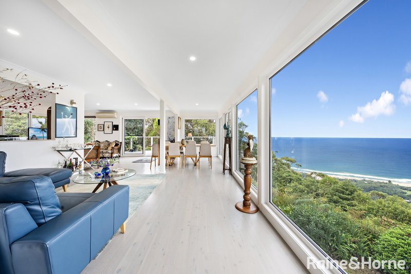 1 Southview Avenue, Stanwell Tops NSW 2508