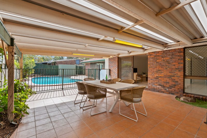 Photo - 1 Spinel Street, Camp Hill QLD 4152 - Image 11