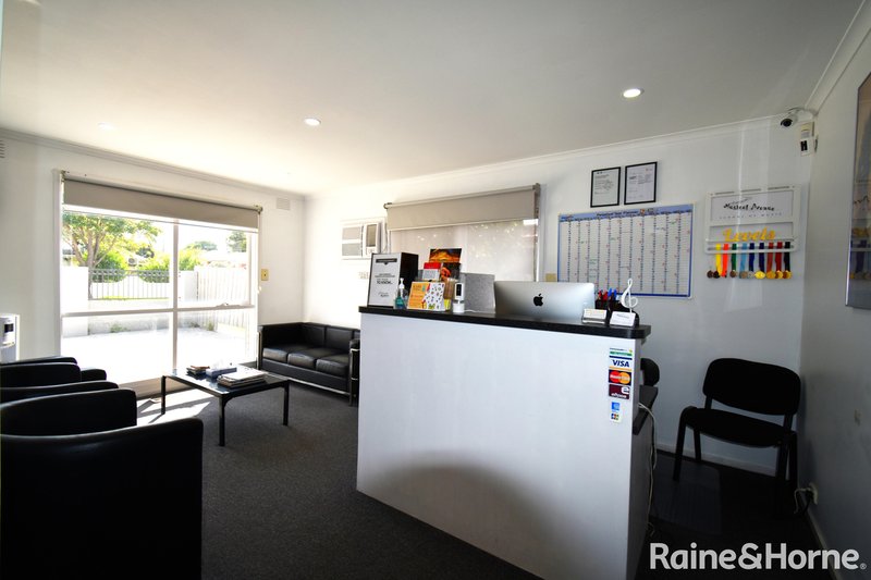 Photo - 1 Spring Road, Springvale South VIC 3172 - Image 3