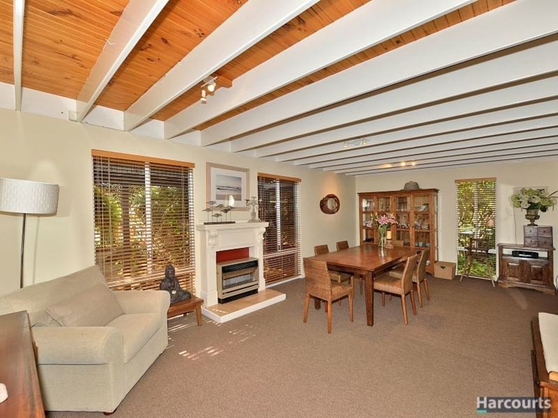 Photo - 1 Spyglass Rise, Halls Head WA 6210 - Image 4