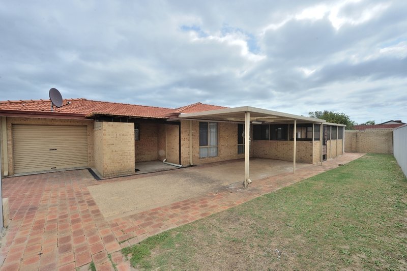 Photo - 1 St Andrews Loop, Cooloongup WA 6168 - Image 14