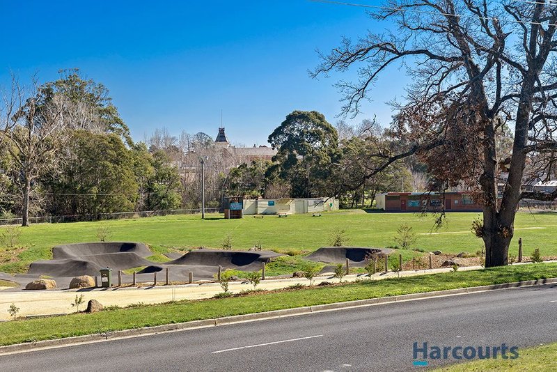 Photo - 1 St Georges Lake Road, Creswick VIC 3363 - Image 13