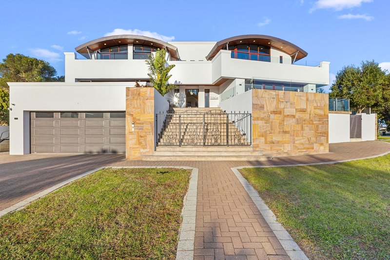 Photo - 1 St Ives Loop, Kallaroo WA 6025 - Image 1