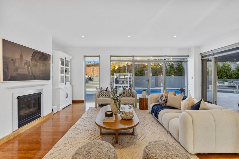 Photo - 1 St Ives Loop, Kallaroo WA 6025 - Image 12