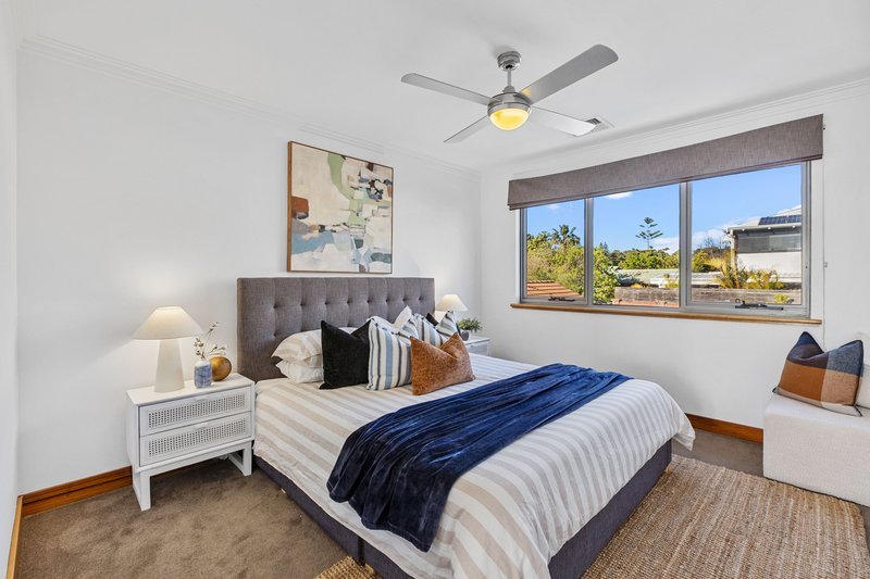 Photo - 1 St Ives Loop, Kallaroo WA 6025 - Image 21
